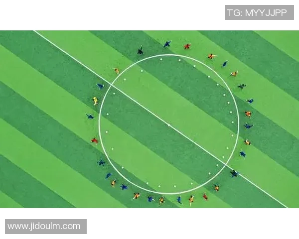 探索足球星球的奥秘:揭秘足球的起源与未来发展之路 探索足球星球的奥秘:揭秘足球的起源与未来发展之路